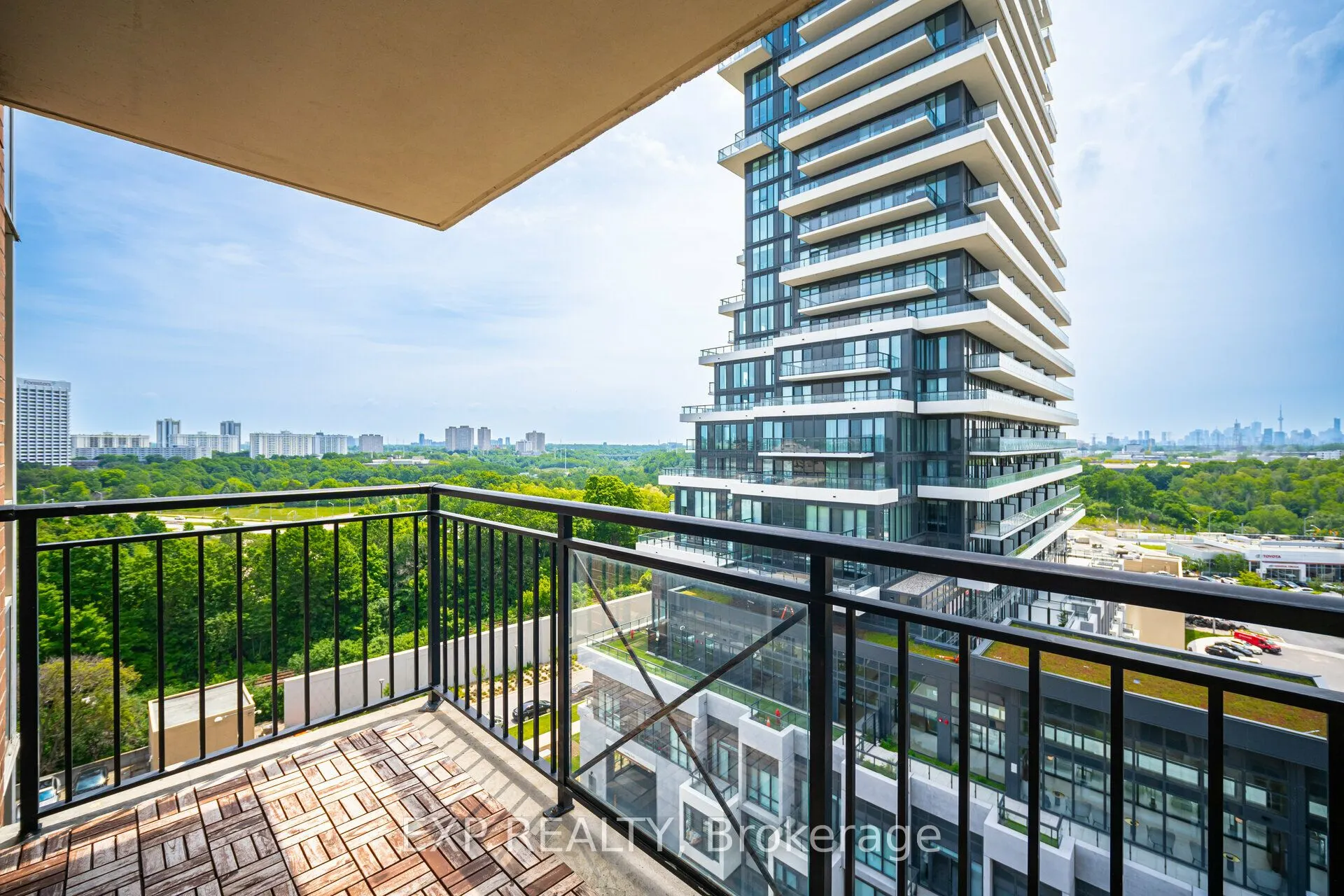 1103 Leslie Street #1103