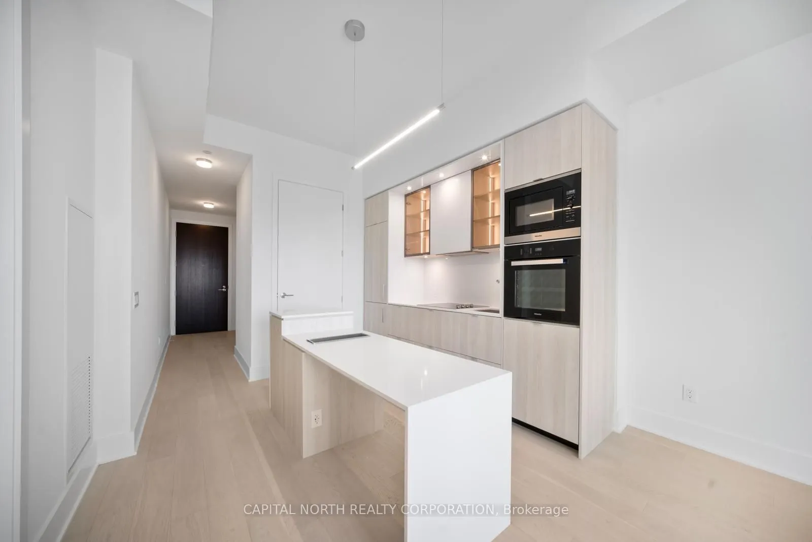11 Yorkville Avenue #5908