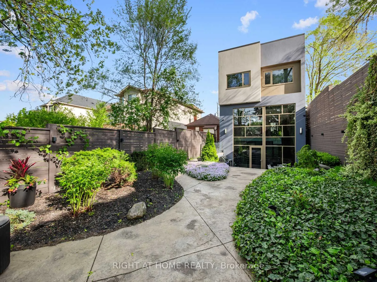 336 Melrose Avenue