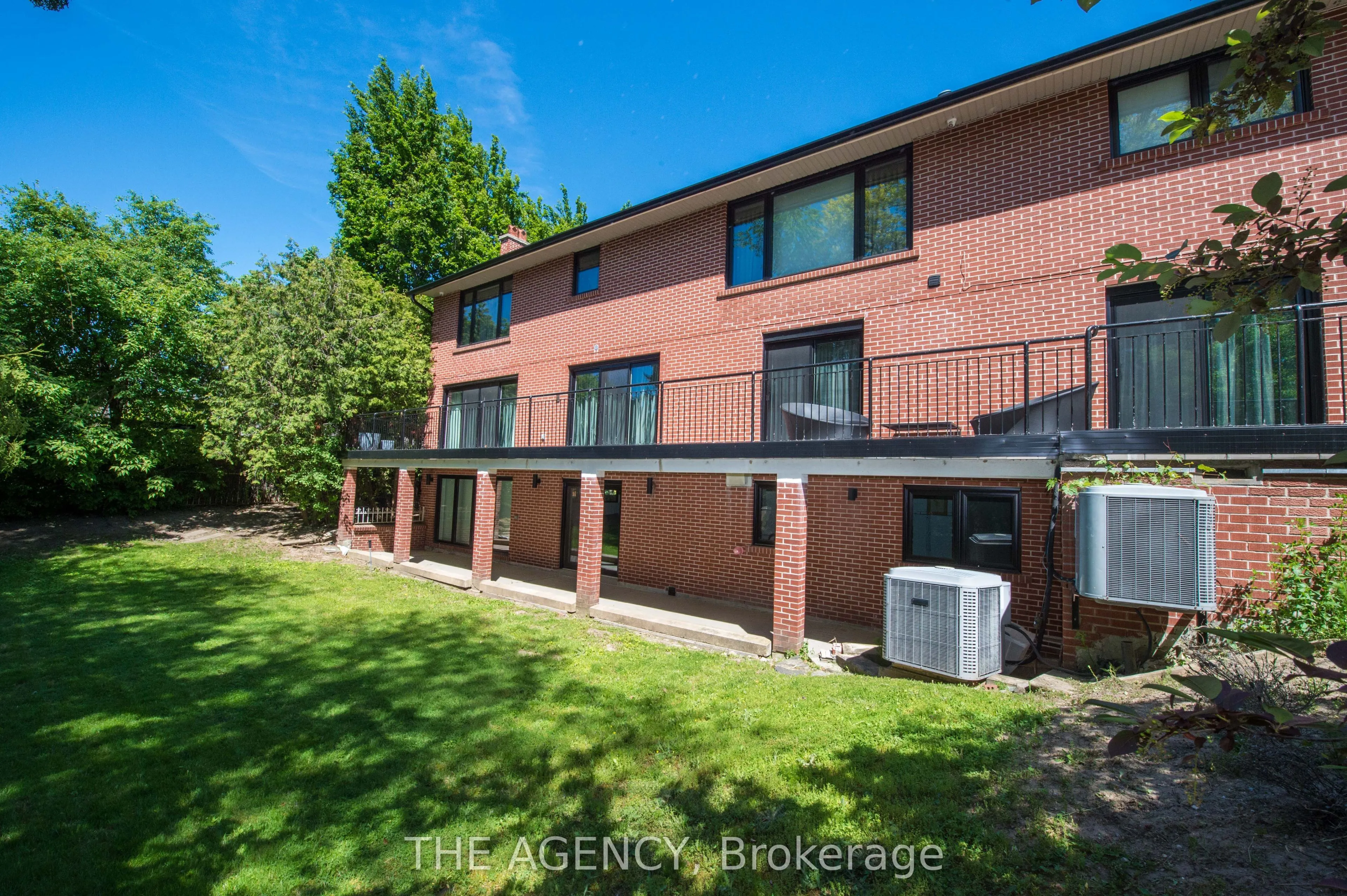 7 Shady Oaks Crescent