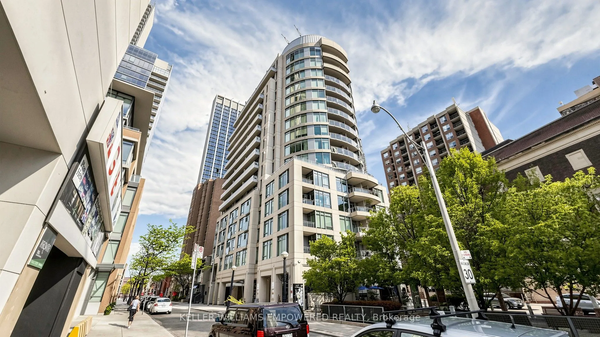 8 Scollard Street #311
