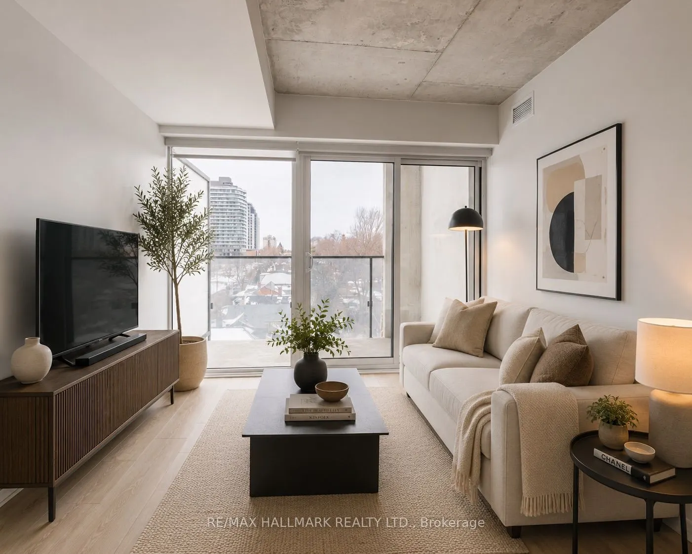 5 Soudan Avenue #707