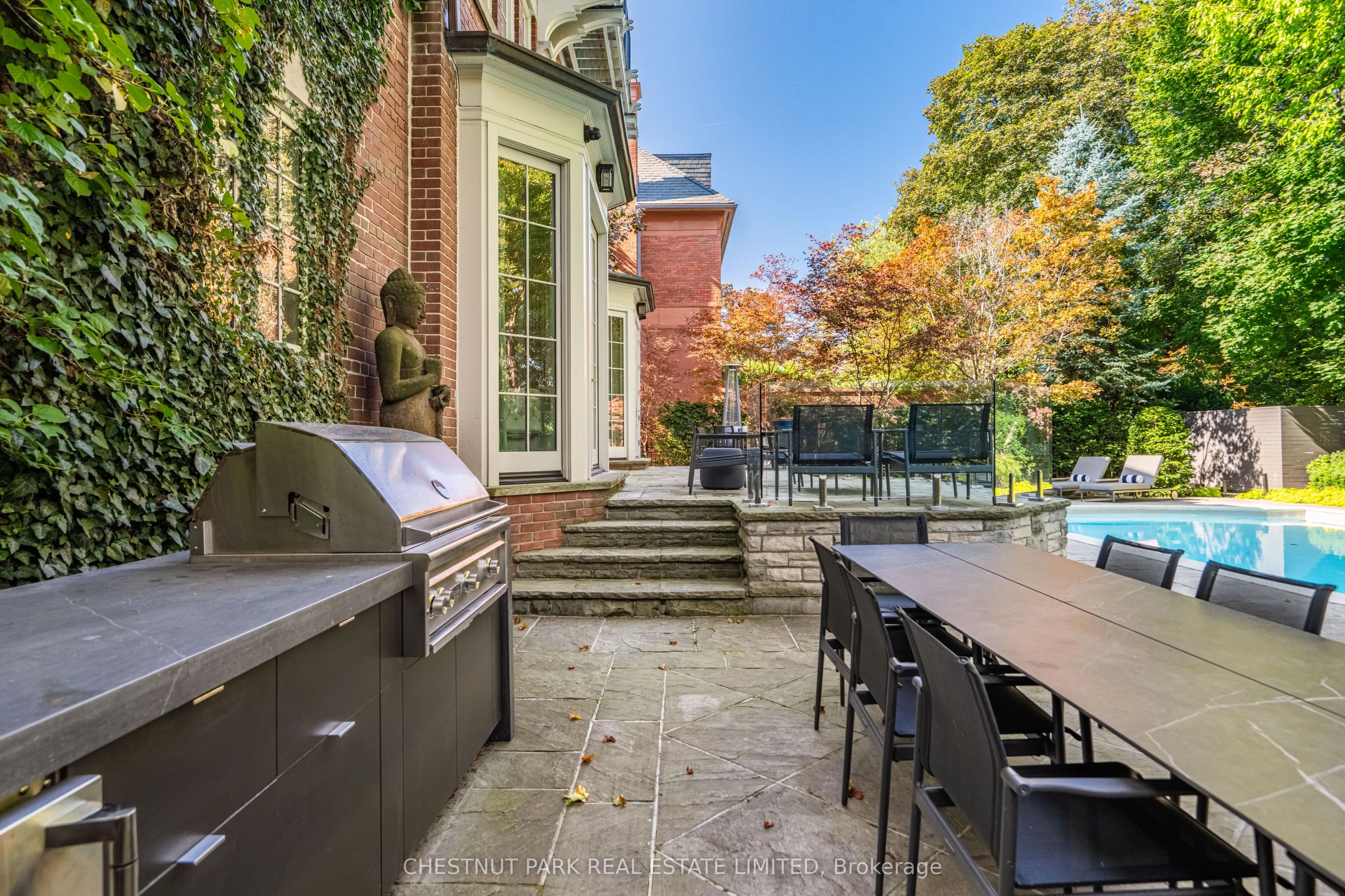 82 Chestnut Park Road