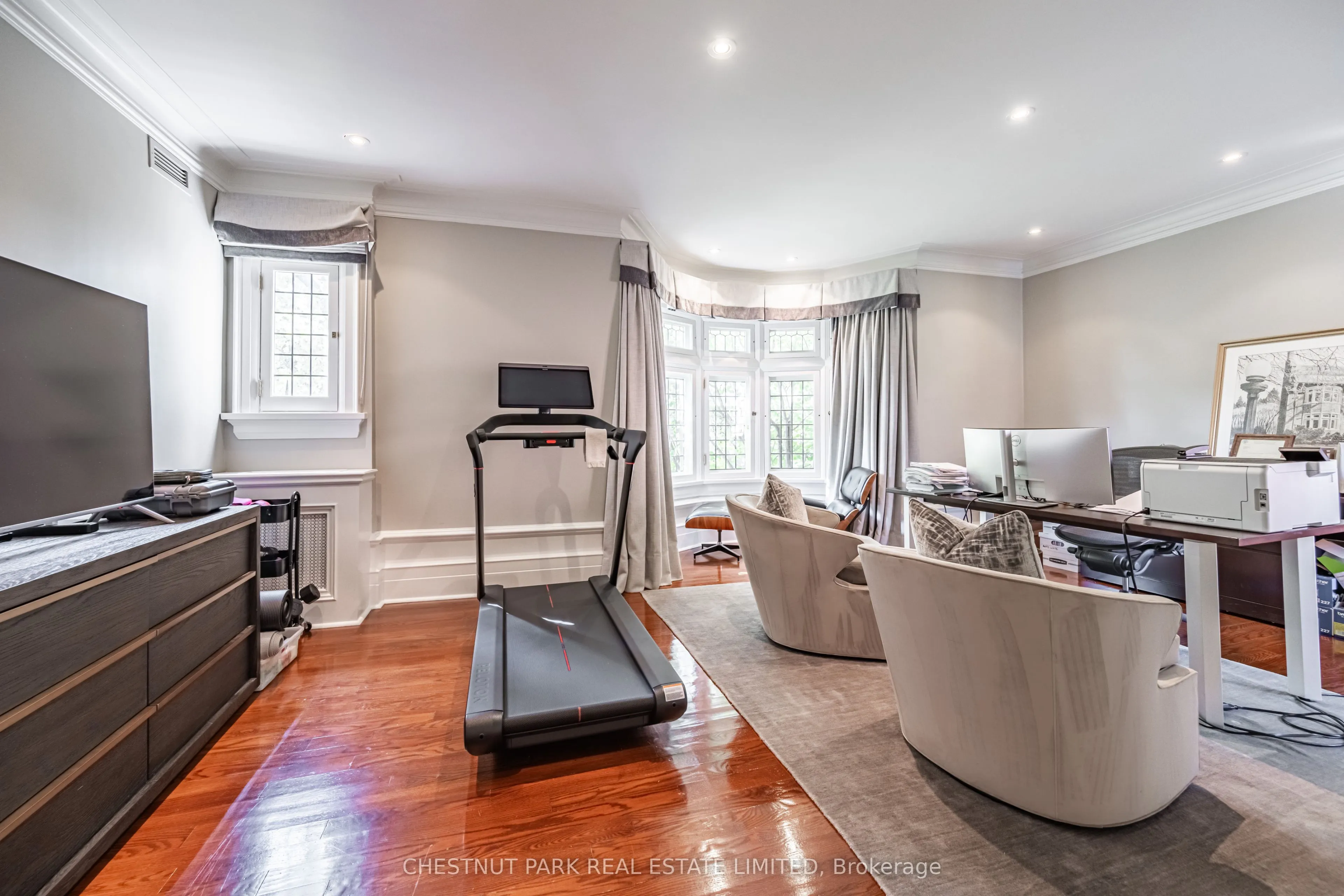 82 Chestnut Park Road