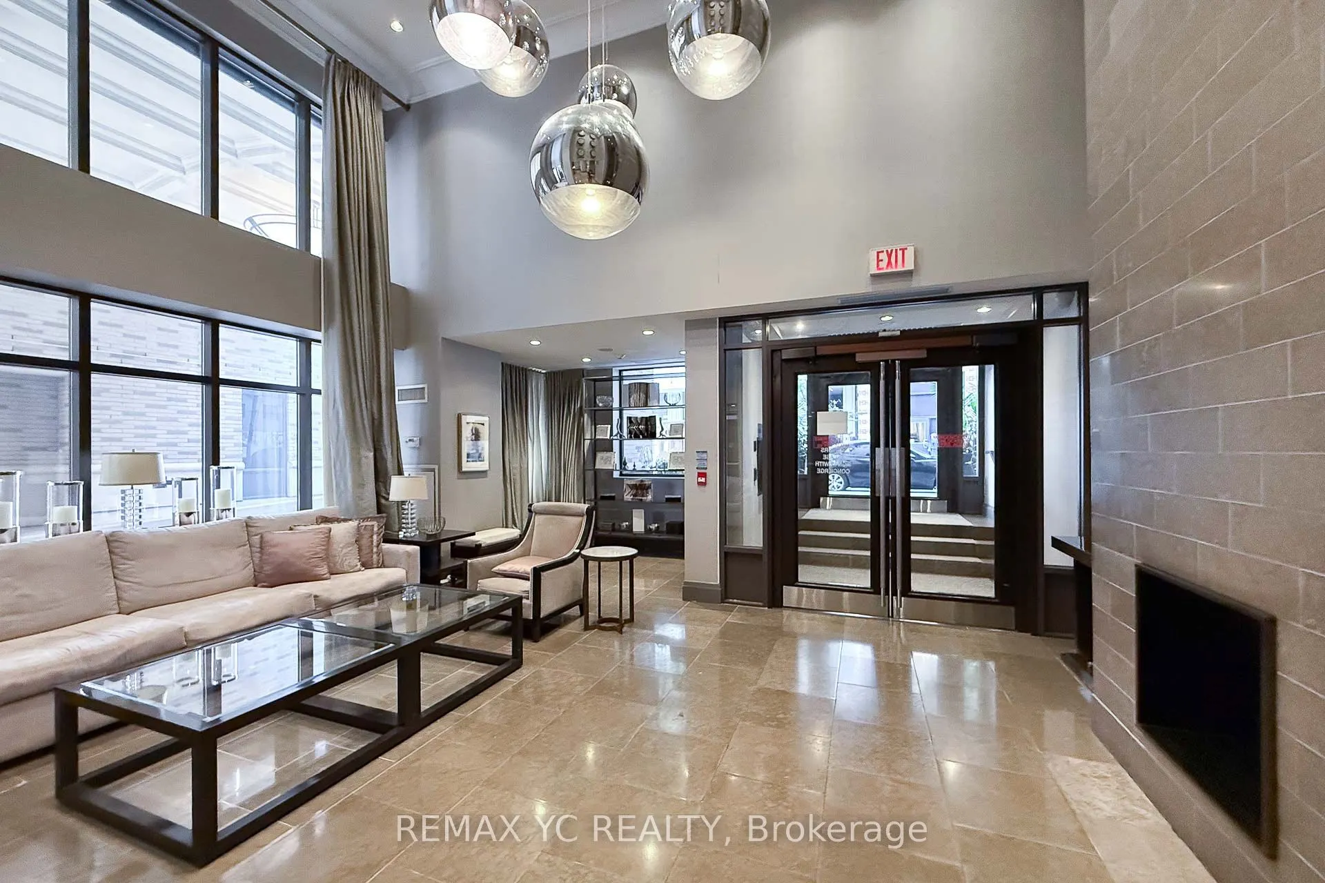 35 Hayden Street #1204
