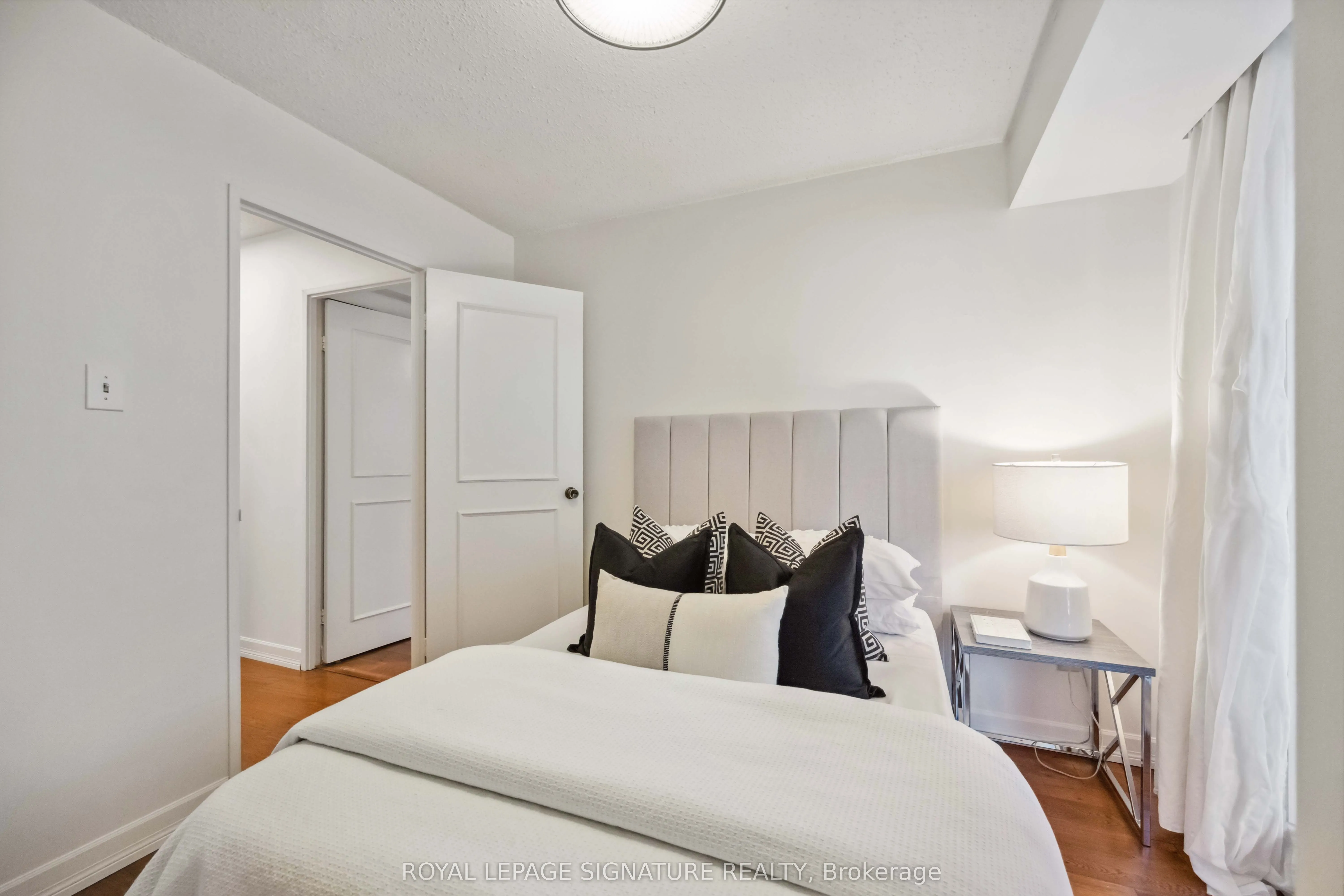 212 St. George Street #201