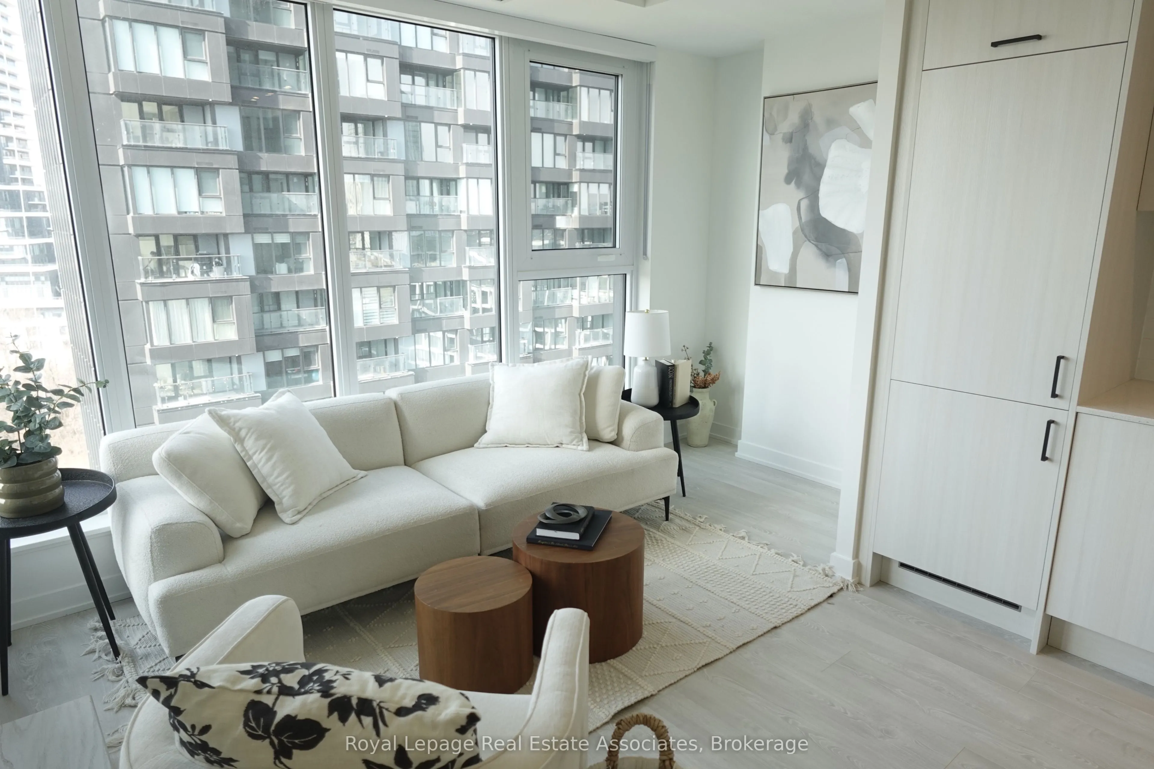 1 Quarrington Lane #1004