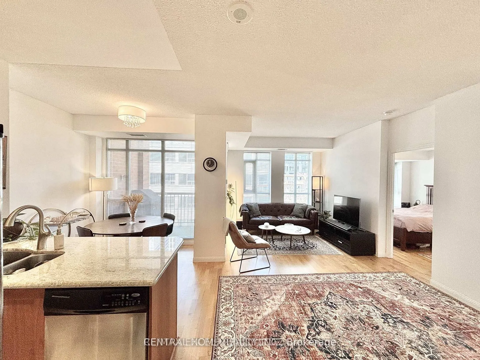 900 Mount Pleasant Road #426