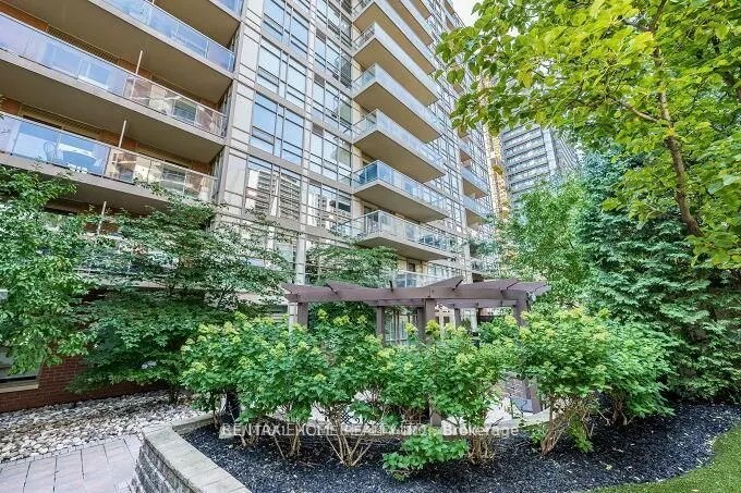 900 Mount Pleasant Road #426