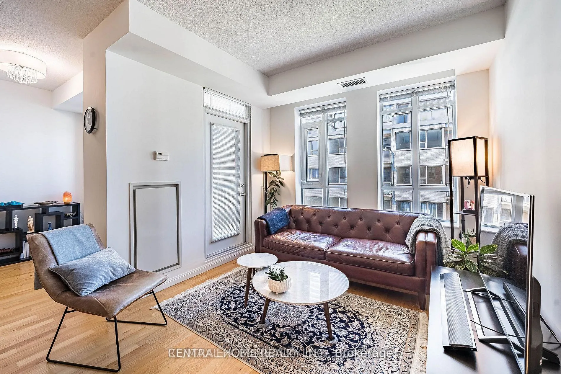 900 Mount Pleasant Road #426