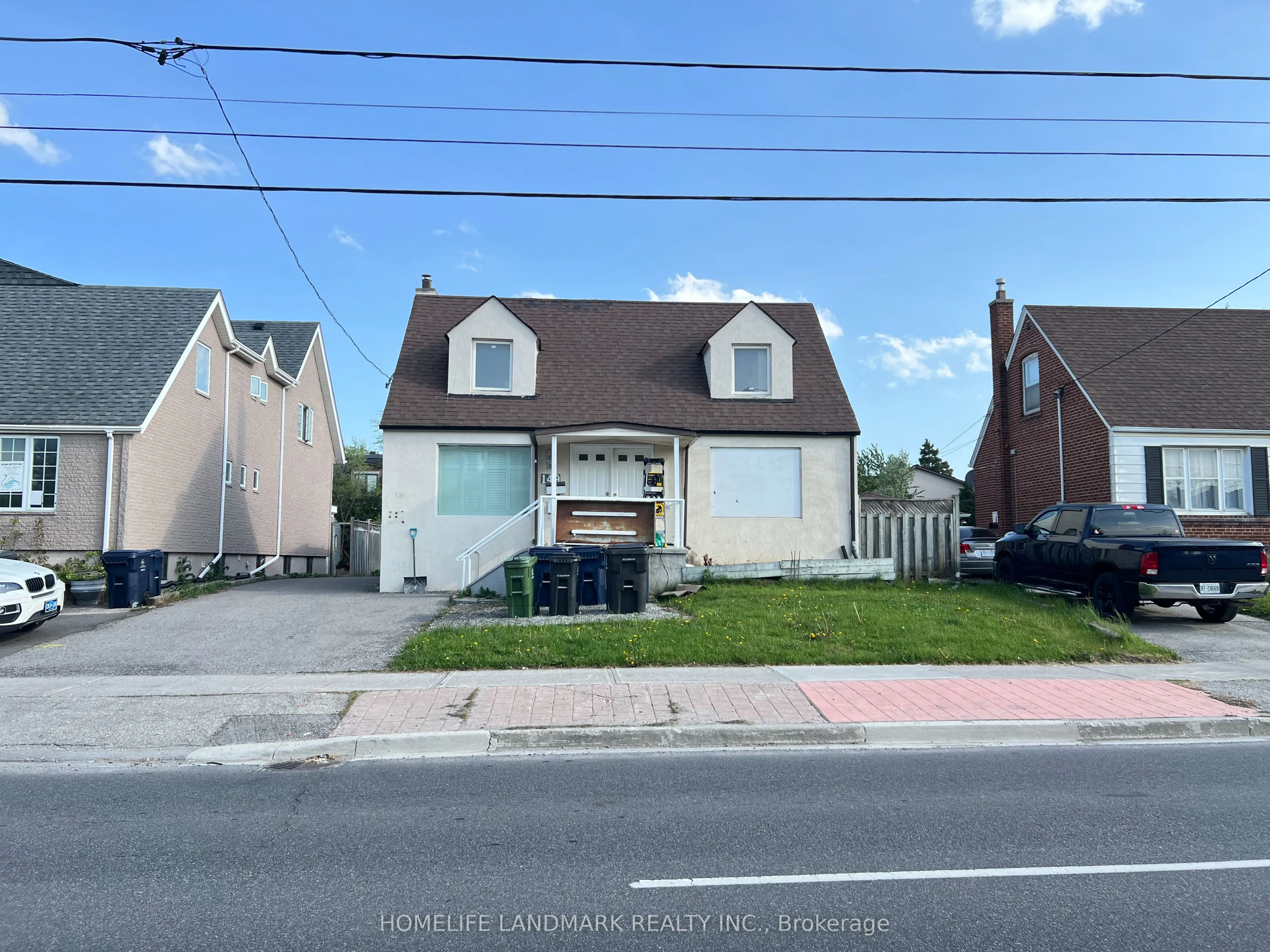 149 Finch Avenue W