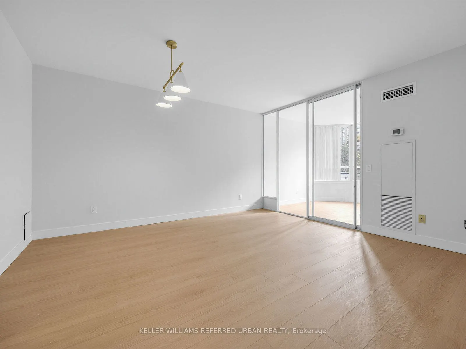 7 Bishop Avenue #217