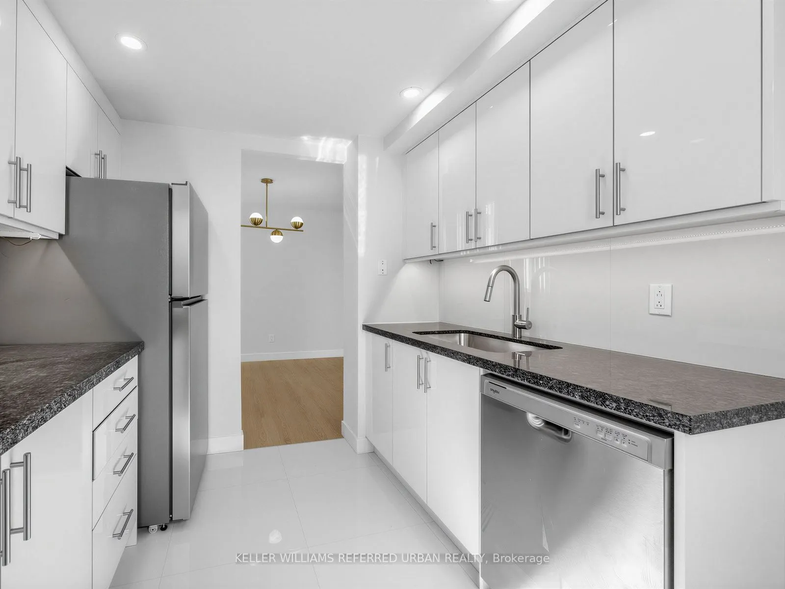 7 Bishop Avenue #501