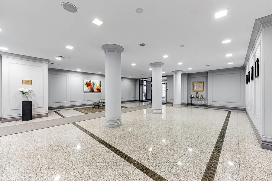 7 Bishop Avenue #501