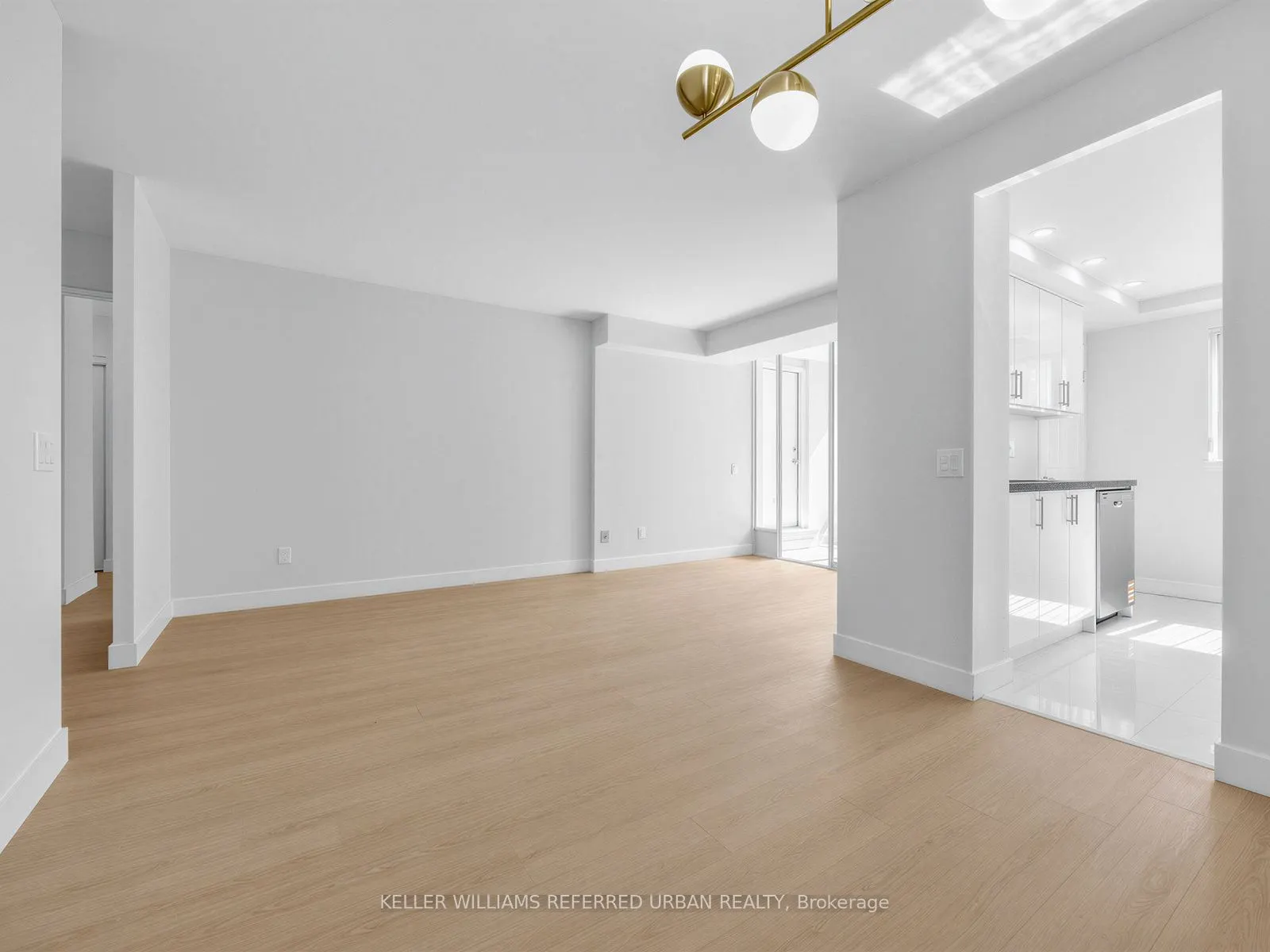 7 Bishop Avenue #501