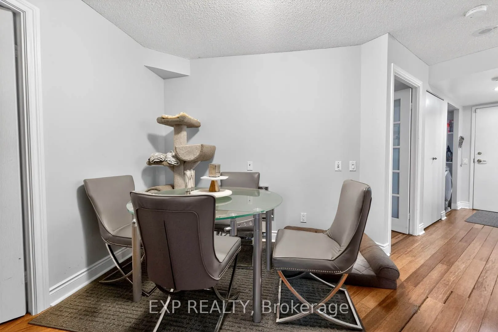 5 Northtown Way #1109