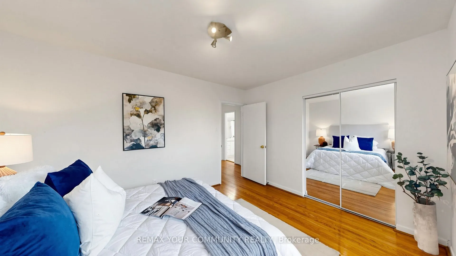23 Lesgay Crescent