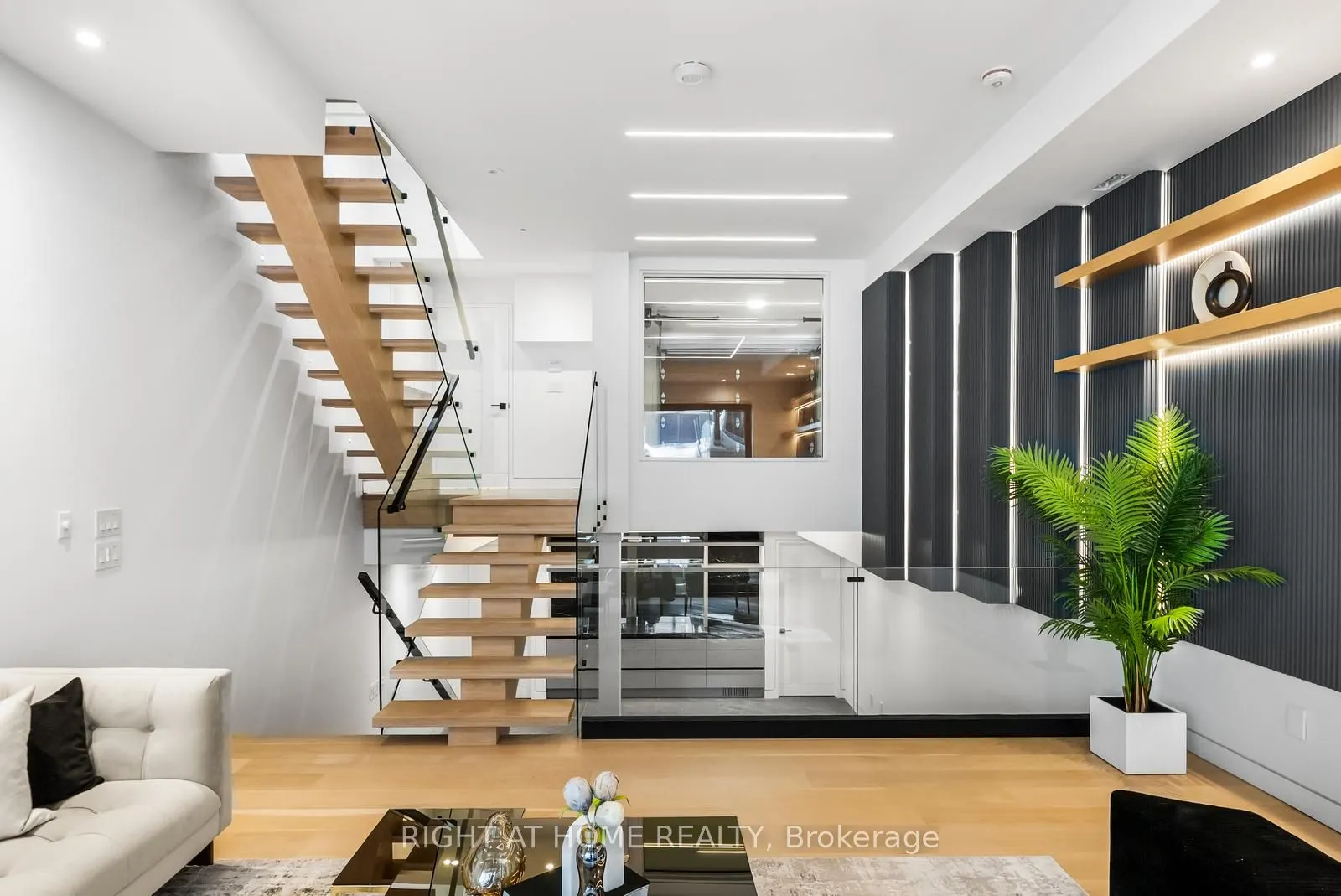 74B Rathnelly Avenue