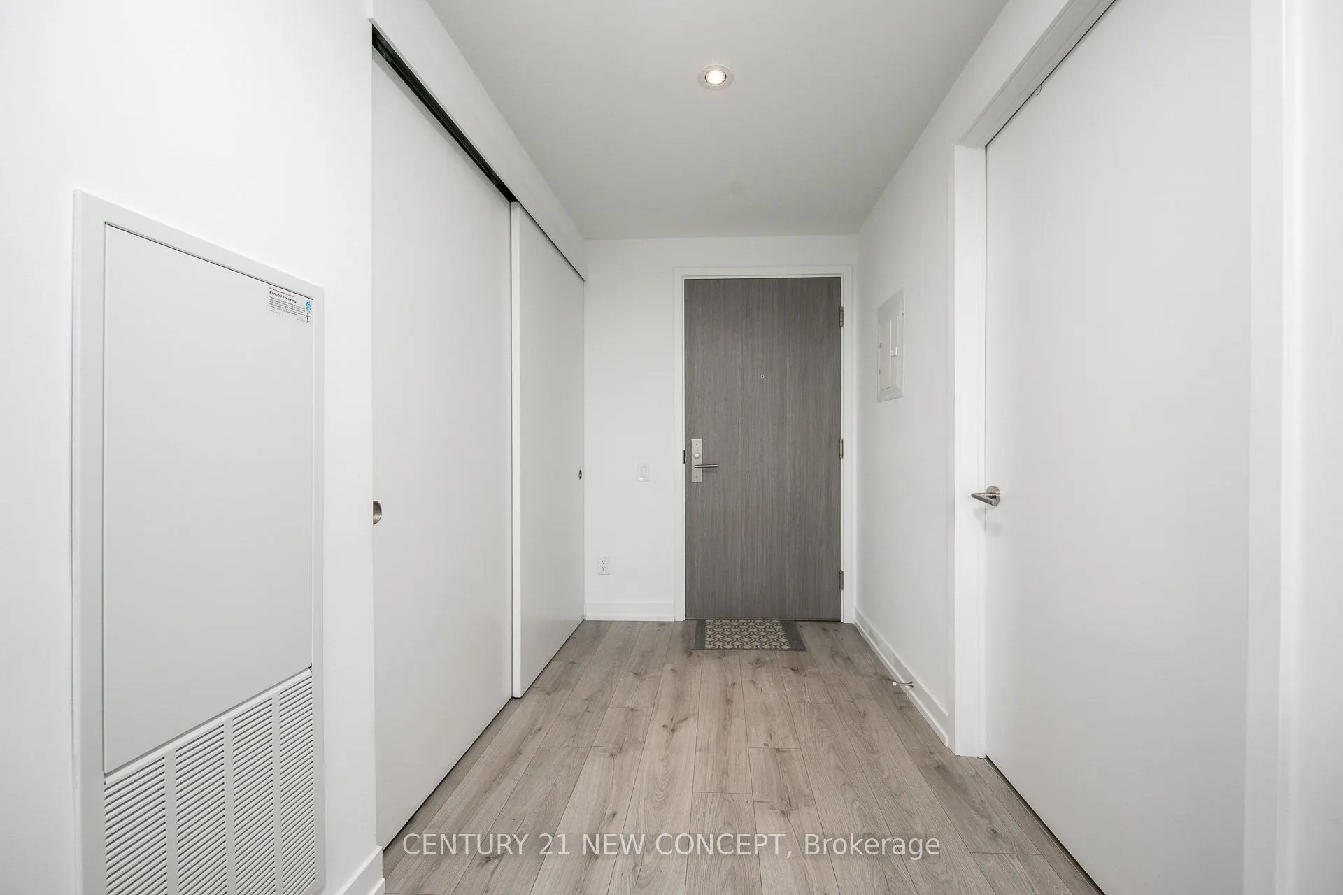 161 Roehampton Avenue #2011