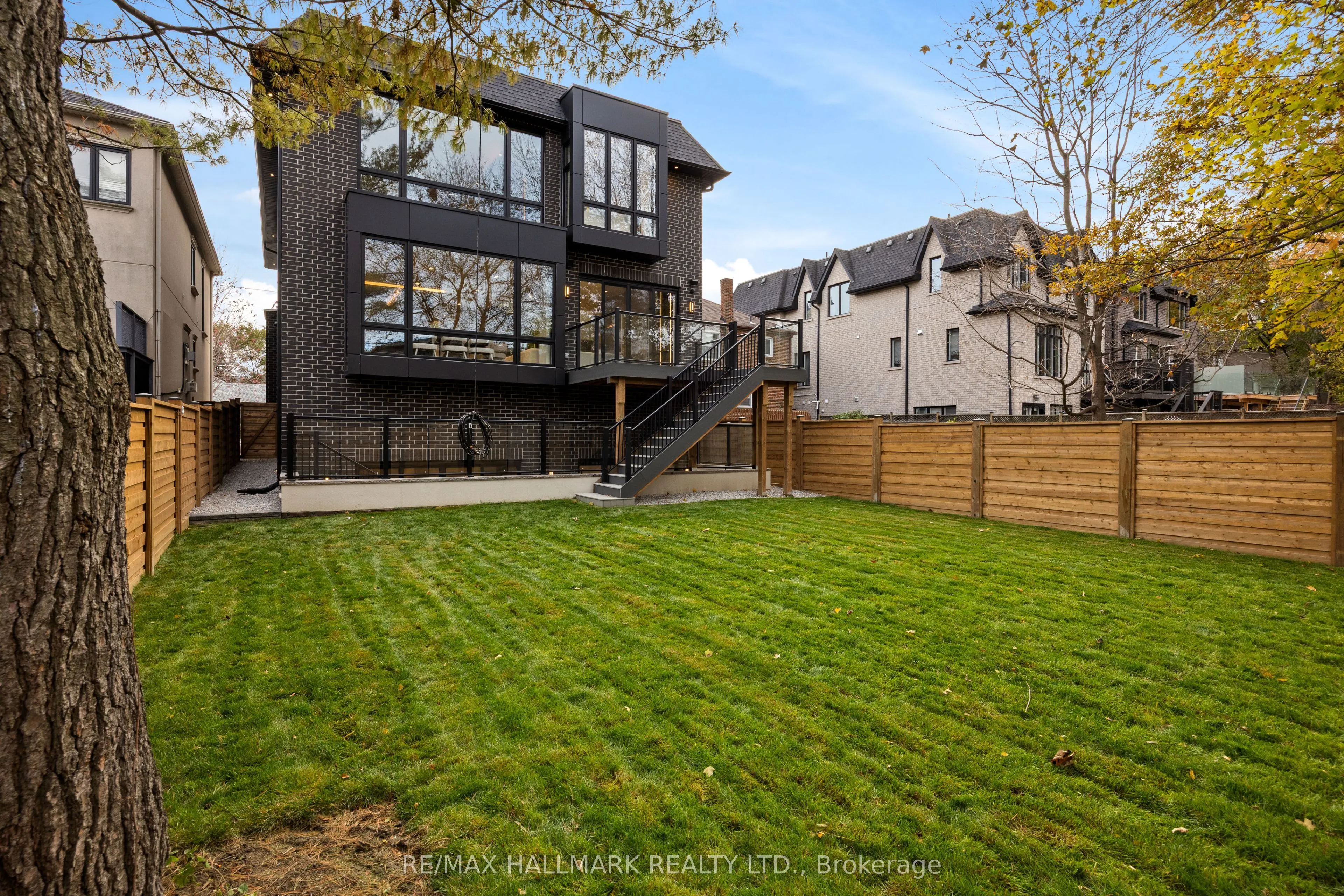 652 Bedford Park Avenue