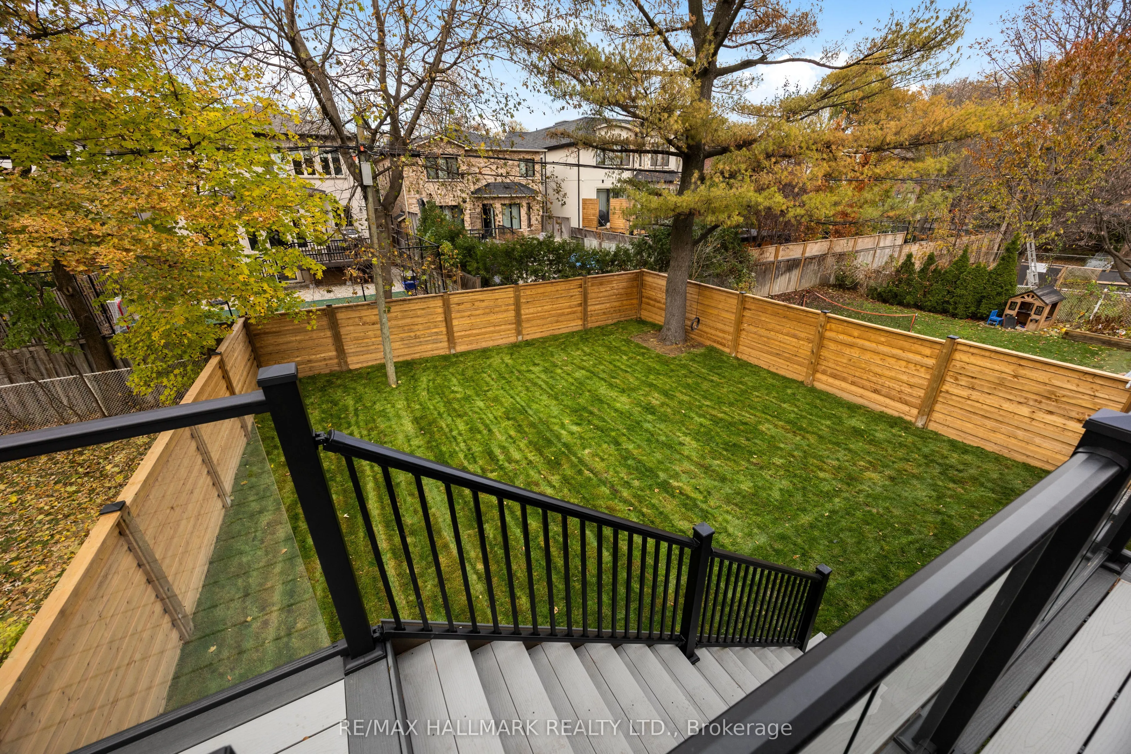 652 Bedford Park Avenue