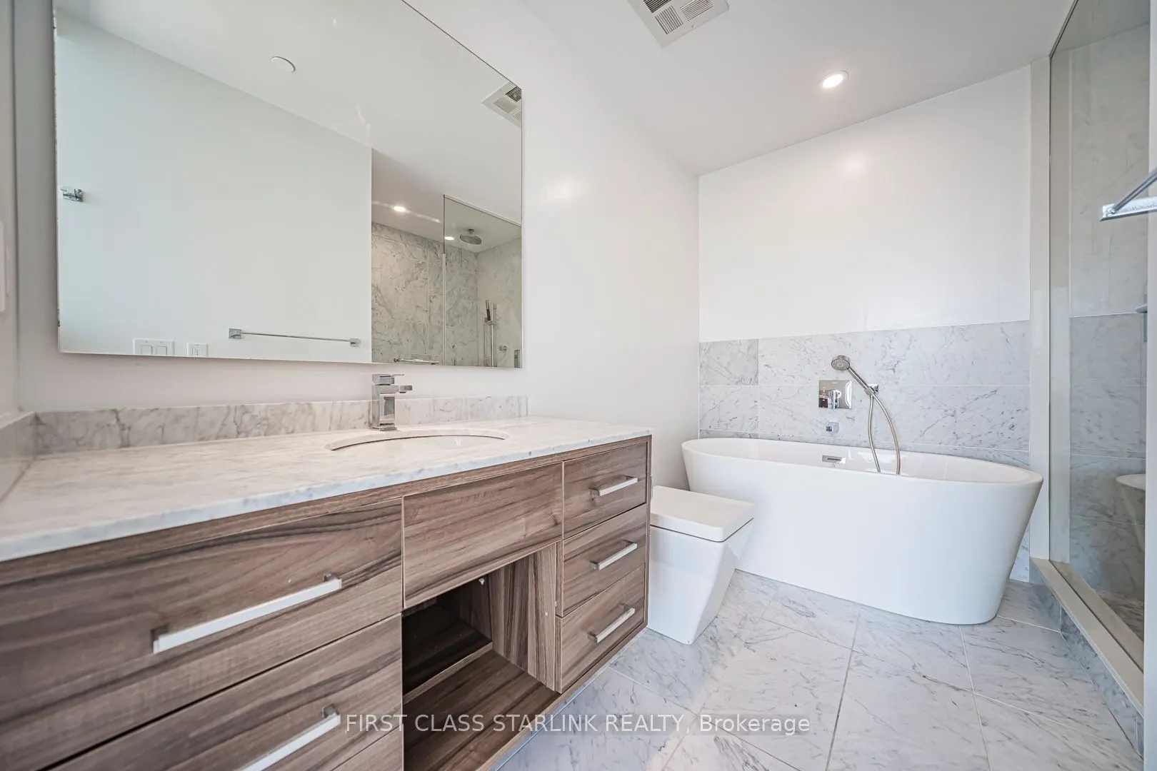 488 University Avenue #4802