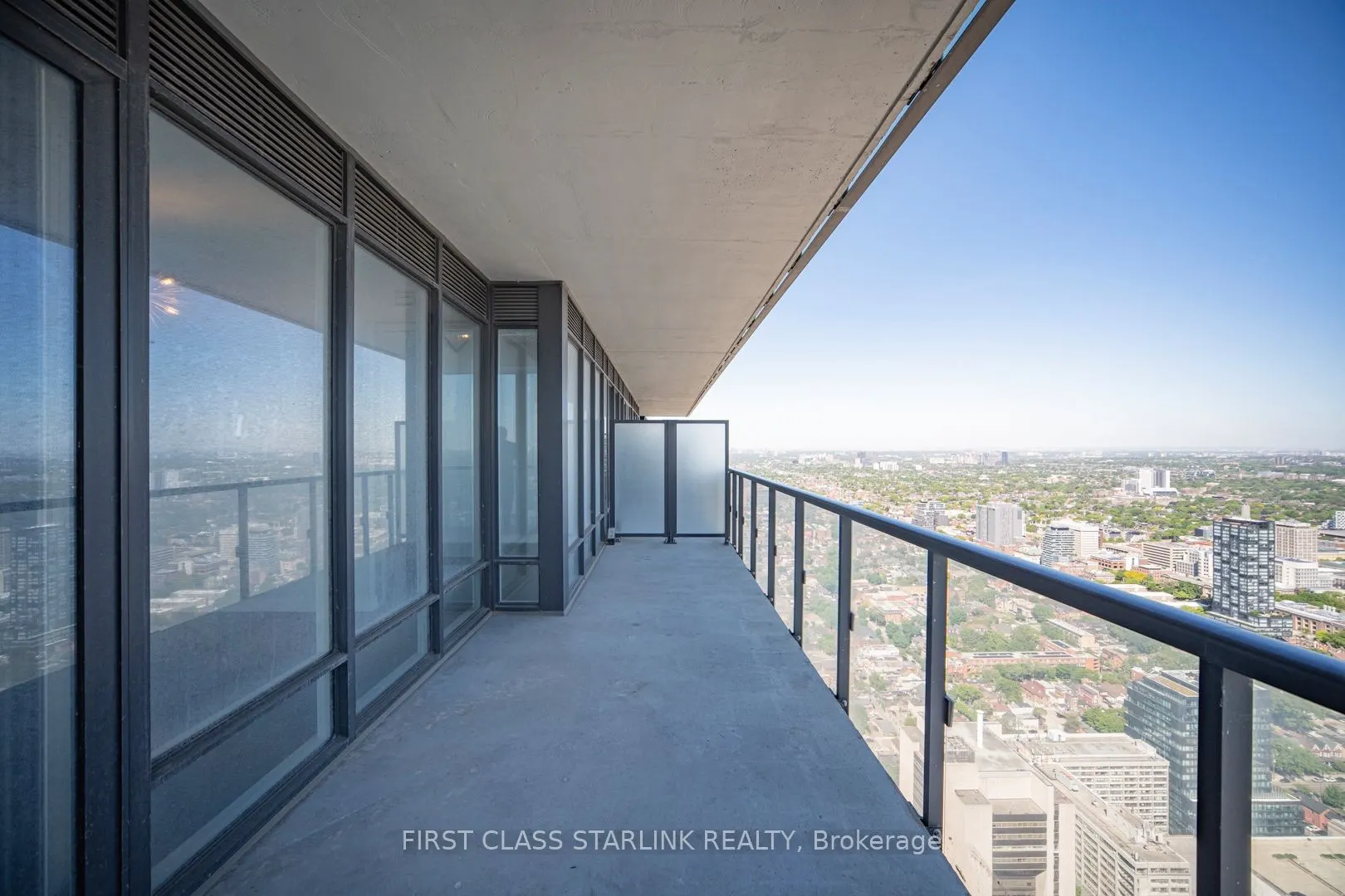 488 University Avenue #4802