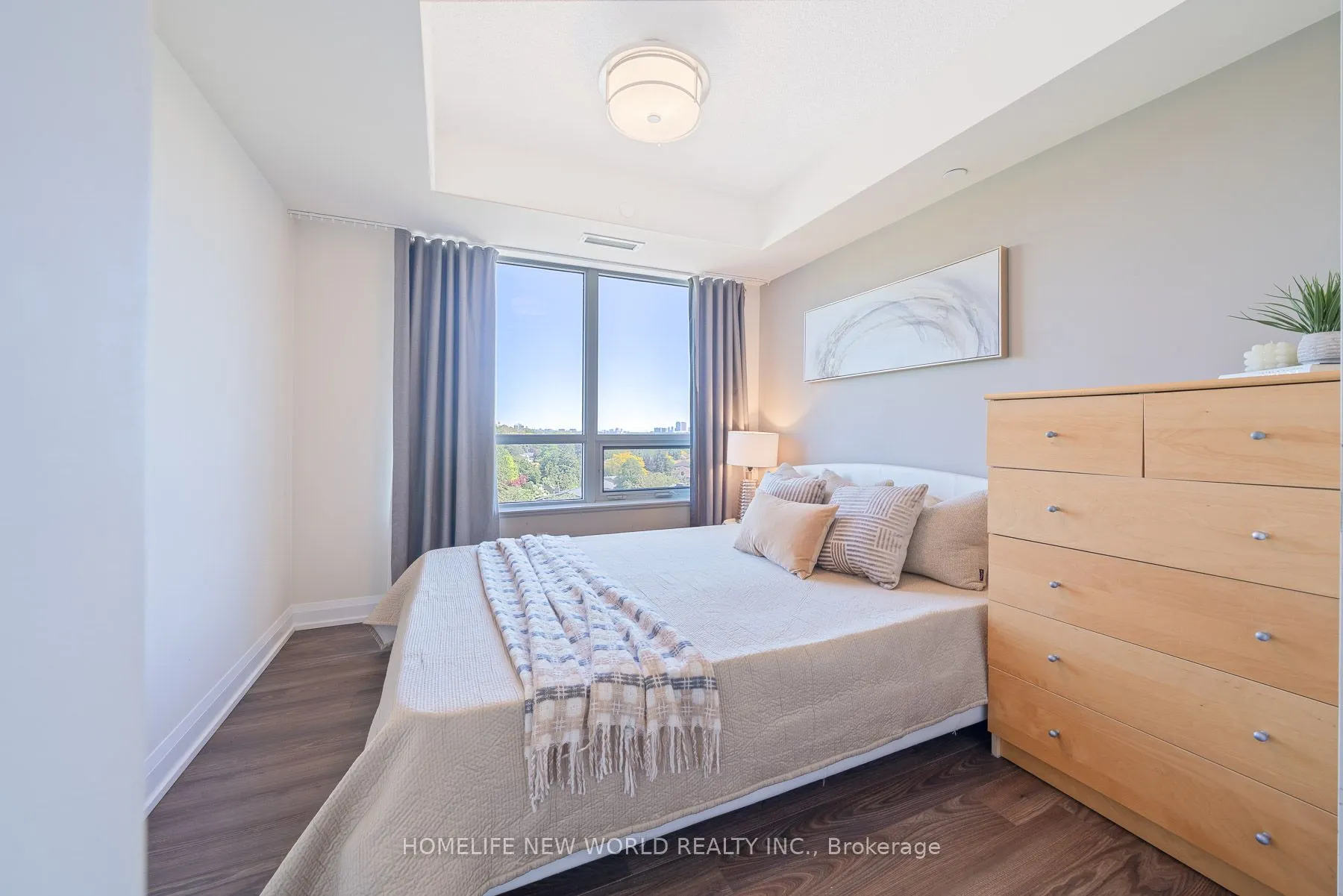 18 Graydon Hall Drive #809