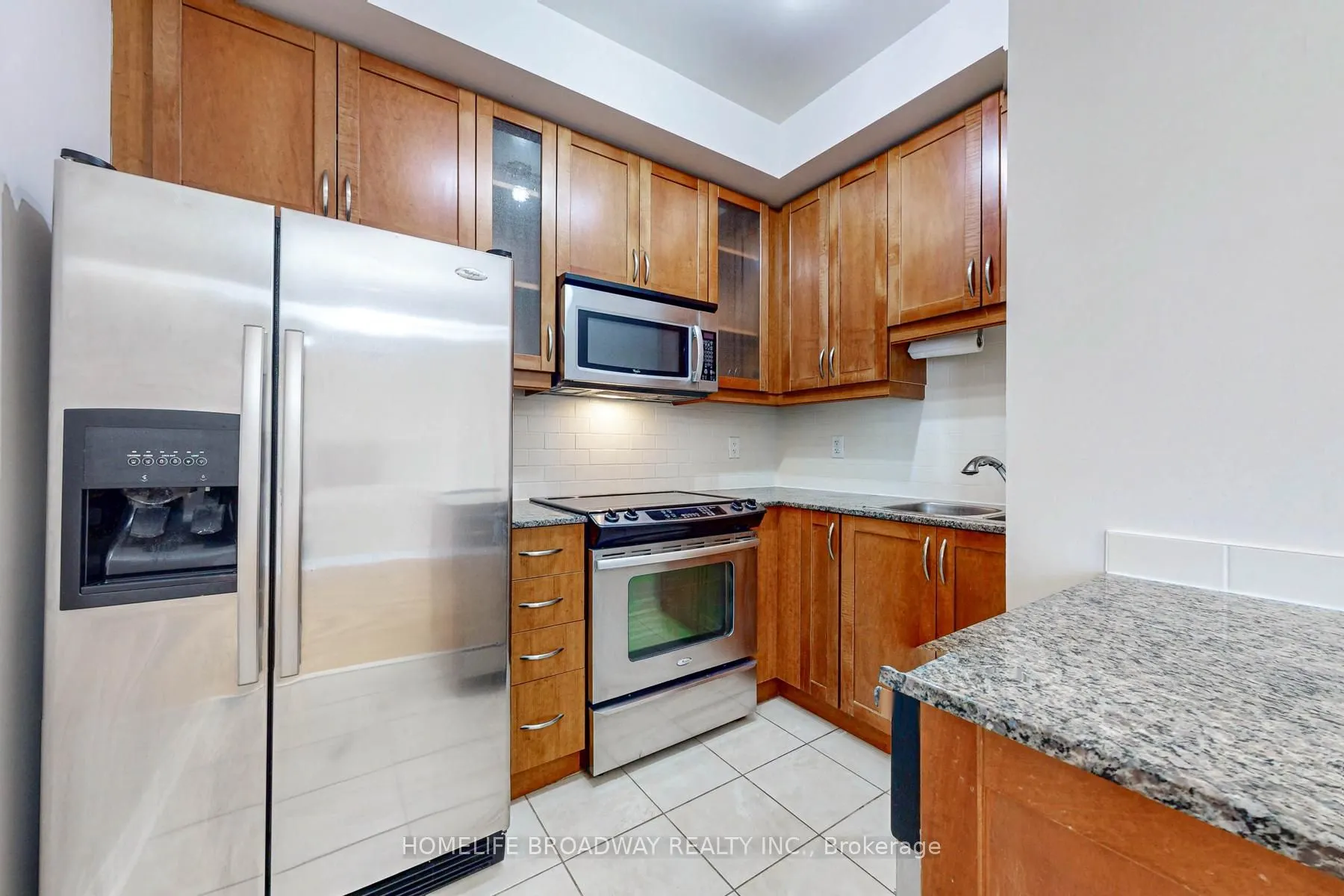 18 Holmes Avenue #2215