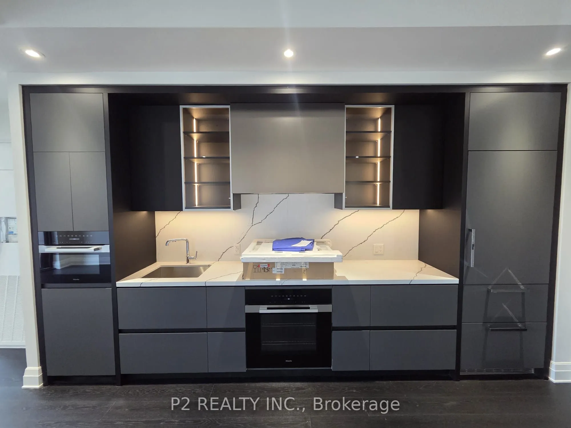 2 Forest Hill Road #406