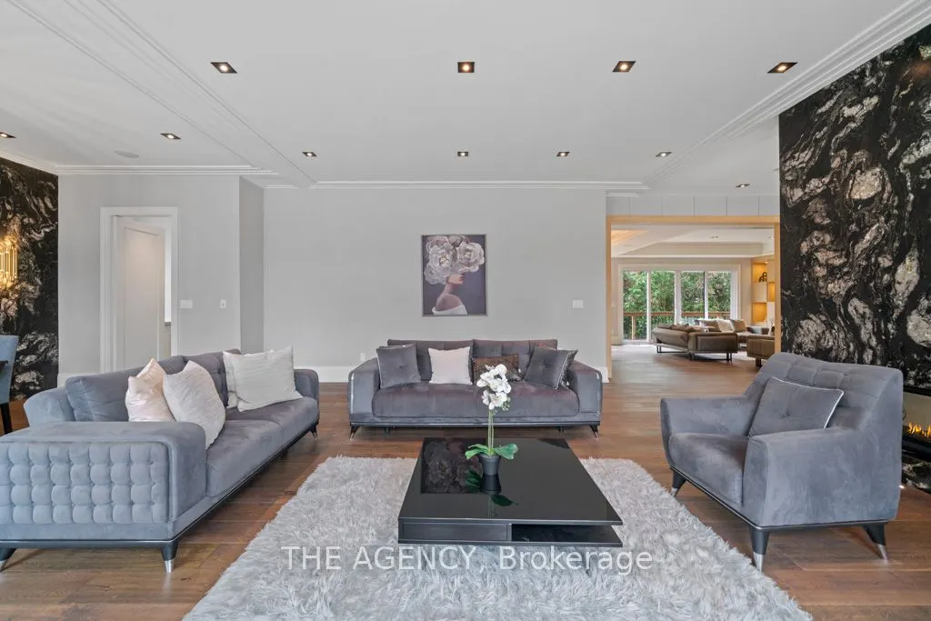 8 Frivick Court