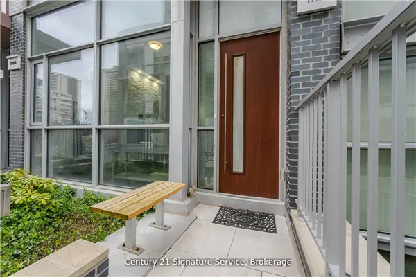 101 Erskine Avenue #TH05