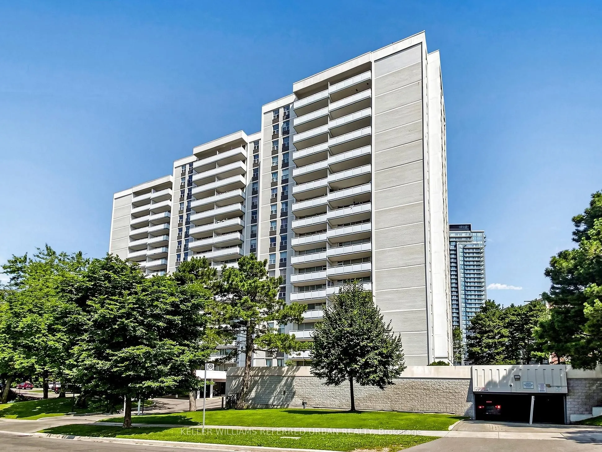 10 Parkway Forest Drive #1111