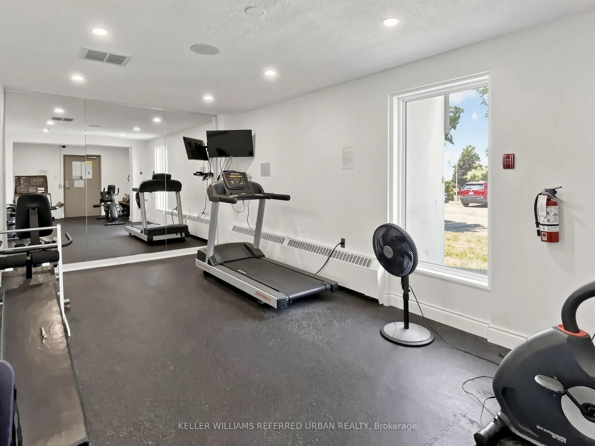 10 Parkway Forest Drive #1111