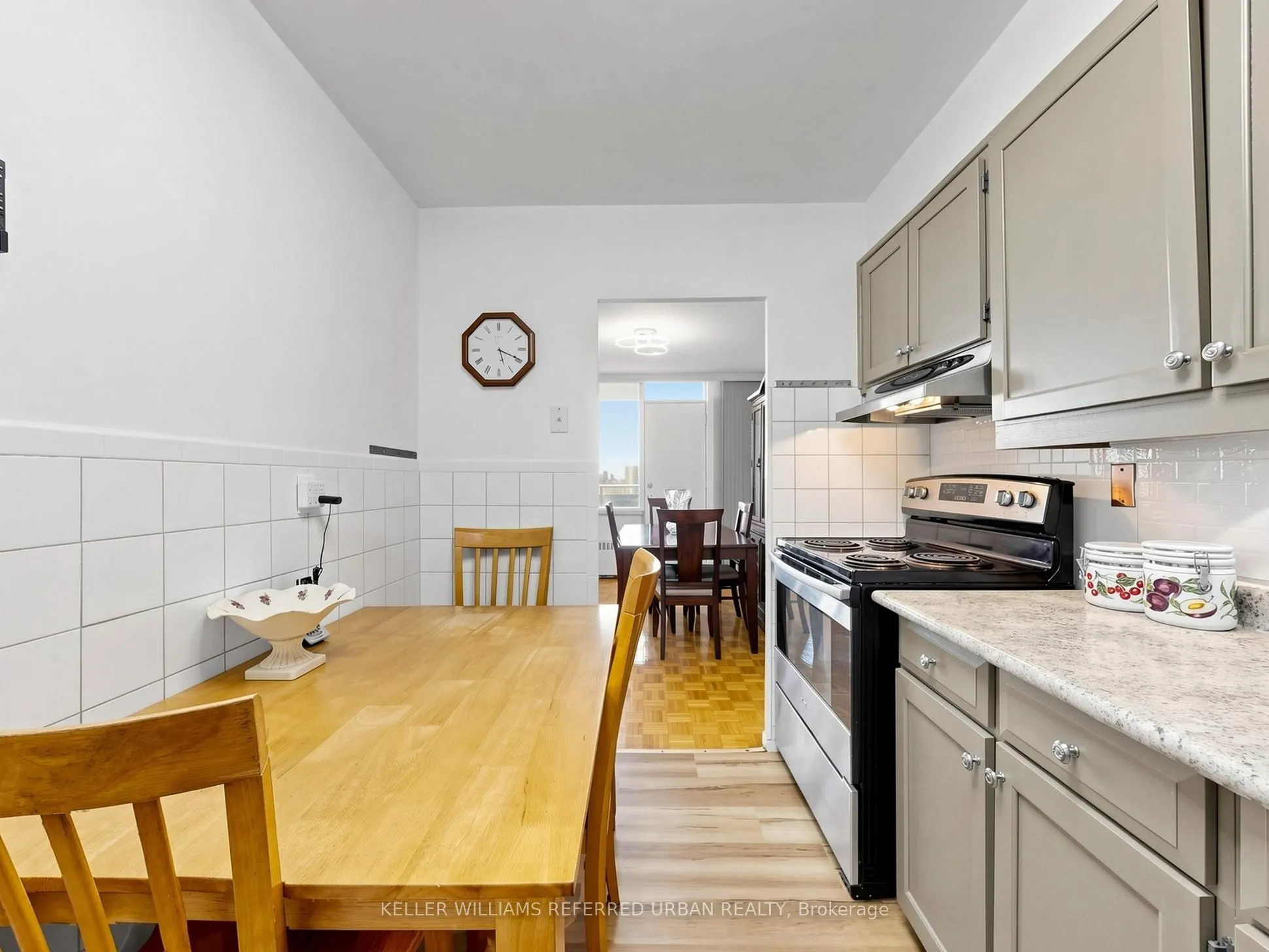 10 Parkway Forest Drive #1111