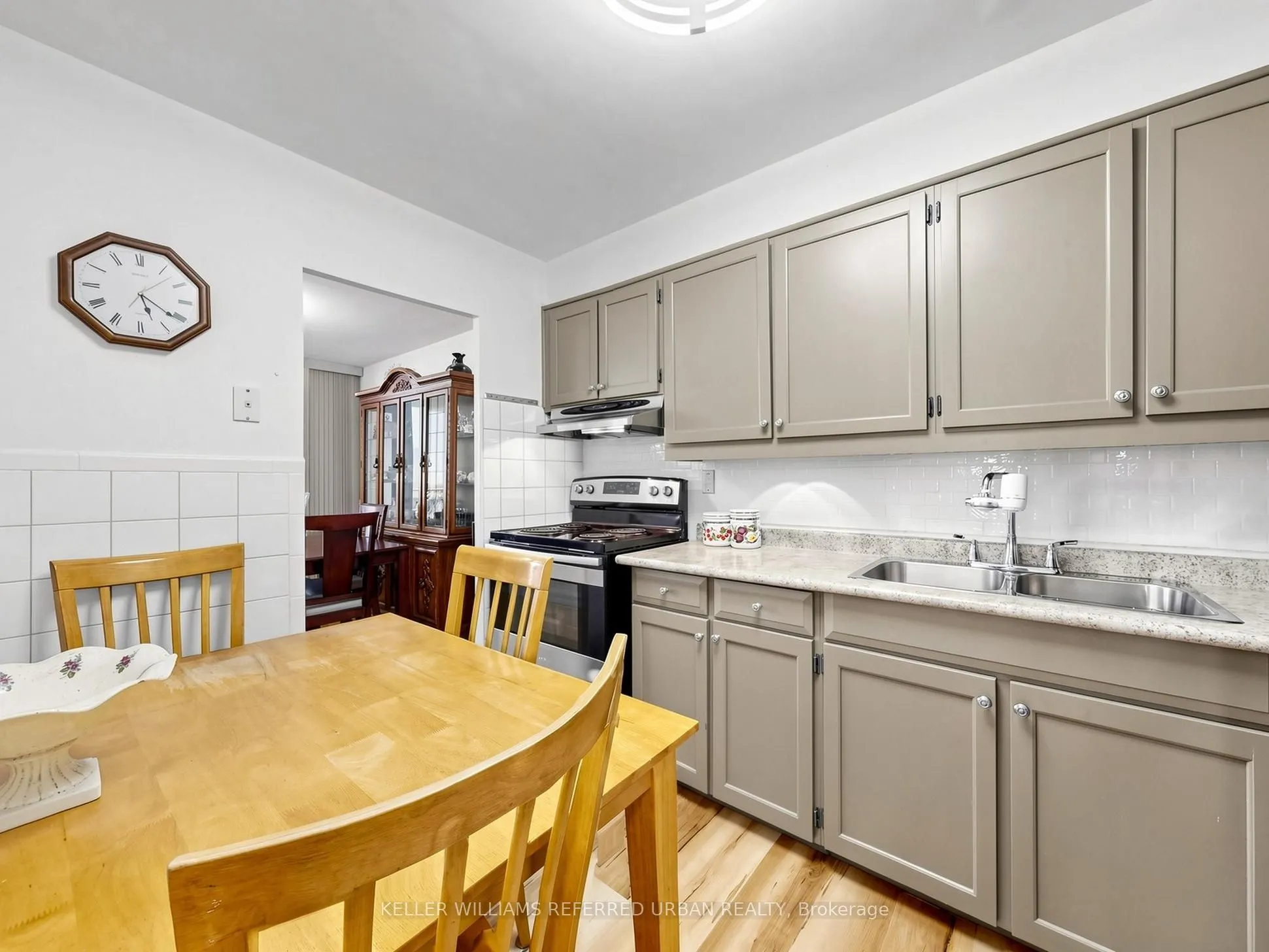 10 Parkway Forest Drive #1111