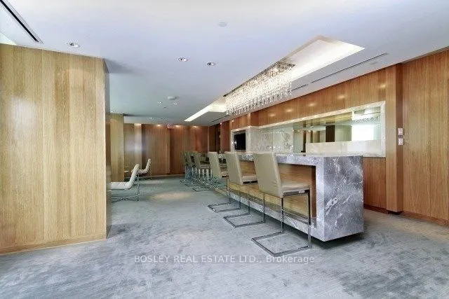 209 Fort York Boulevard #468