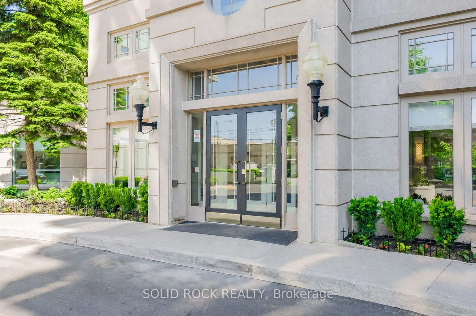 8 Covington Road N #408