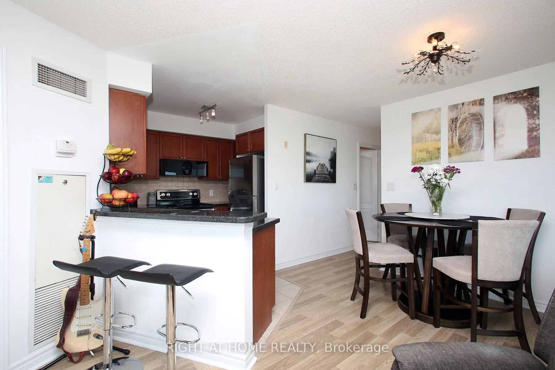 3830 Bathurst Street #505