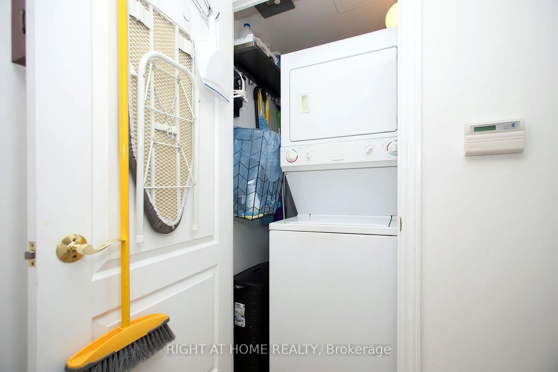 3830 Bathurst Street #505