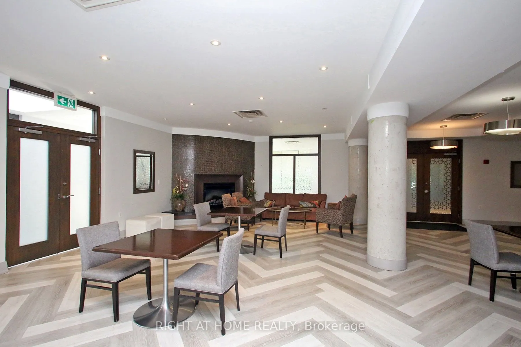 3830 Bathurst Street #505