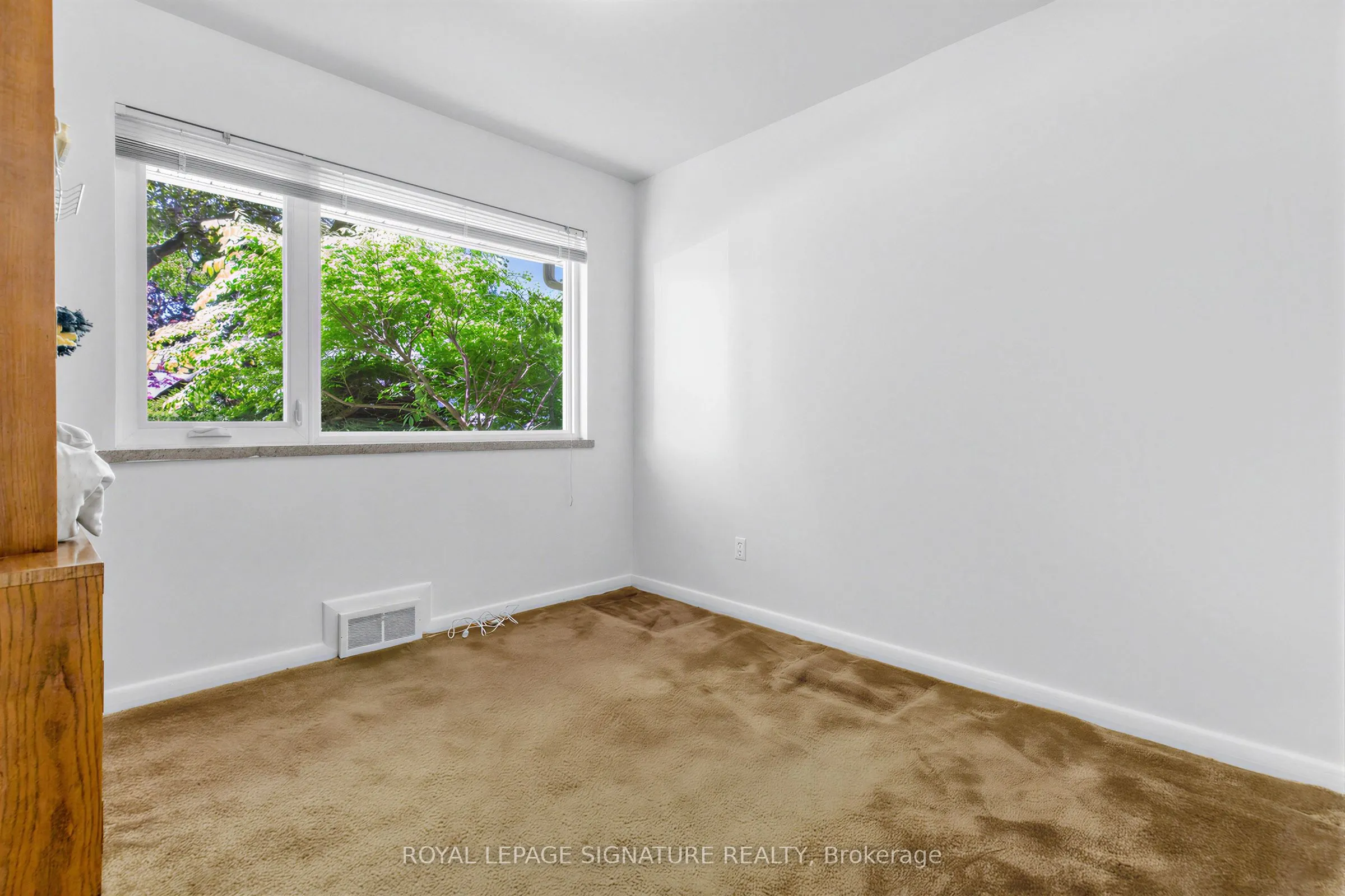 69 Greenland Road