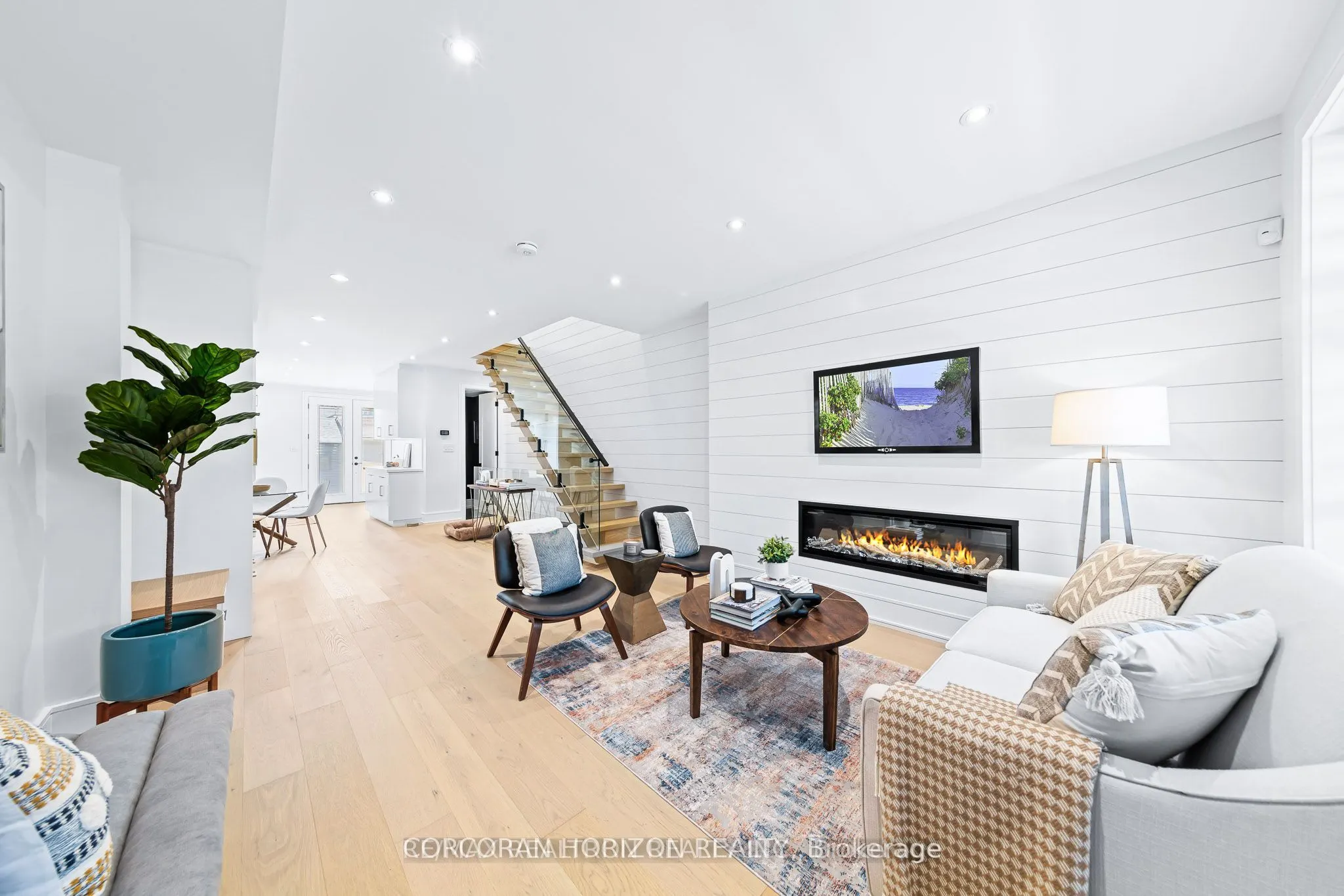 225 Christie Street