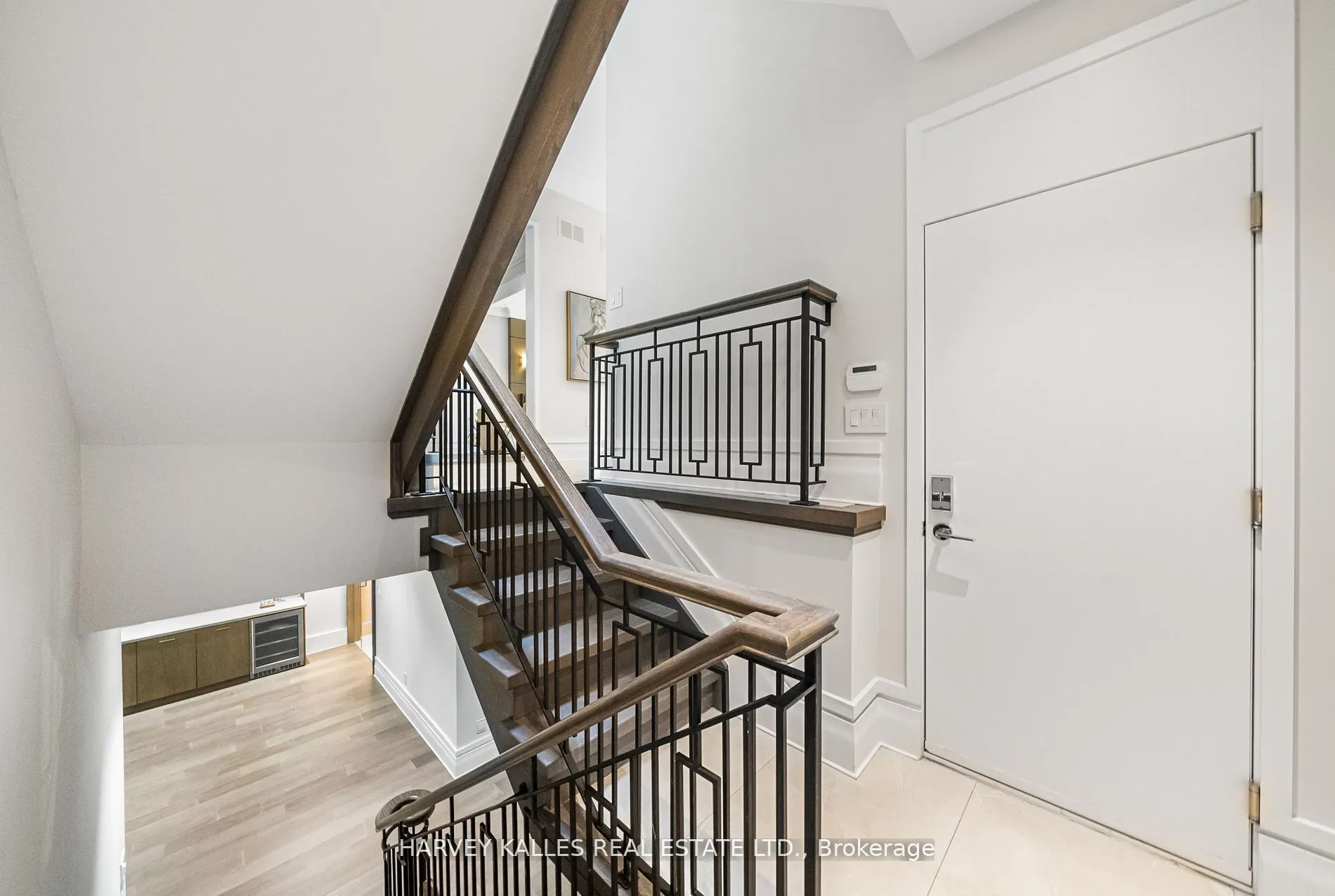 163 Cortleigh Boulevard