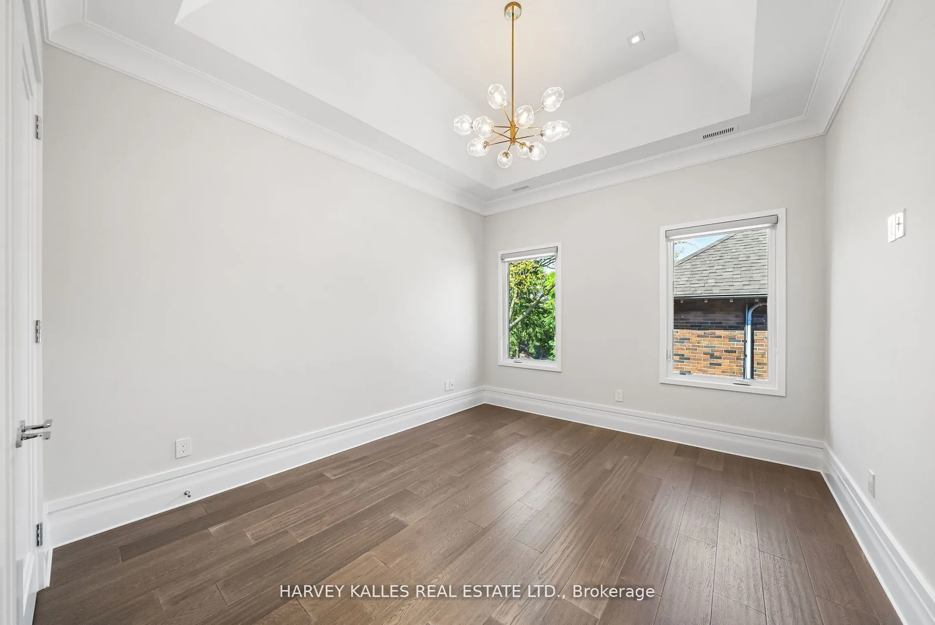 163 Cortleigh Boulevard