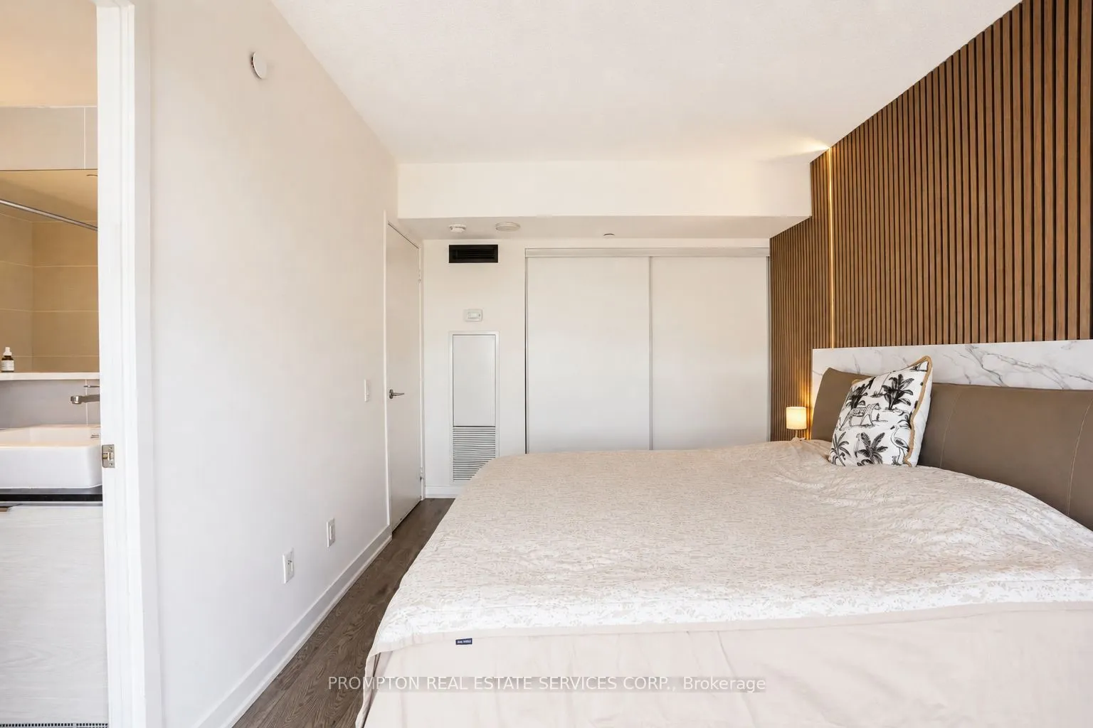 72 Esther Shiner Boulevard #717