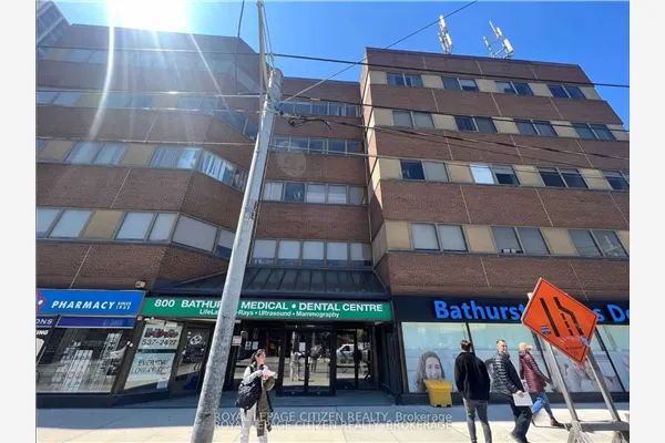 800 Bathurst Street