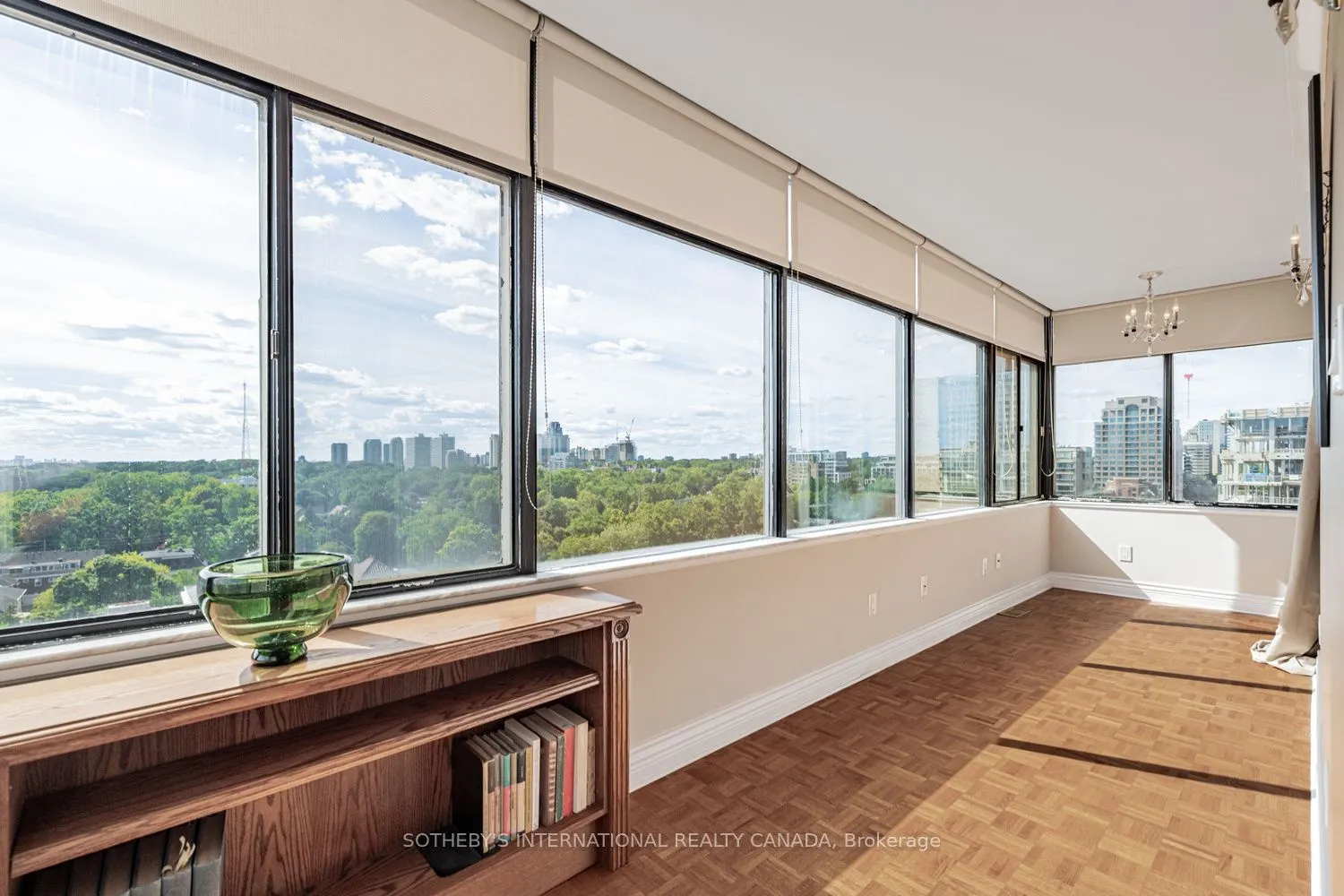 423 Avenue Road #13