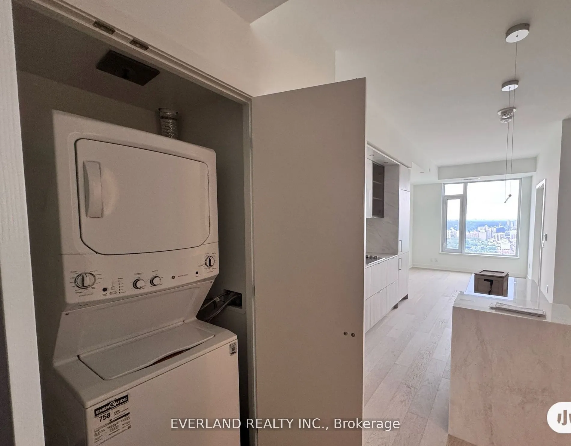 11 Yorkville Avenue #4803