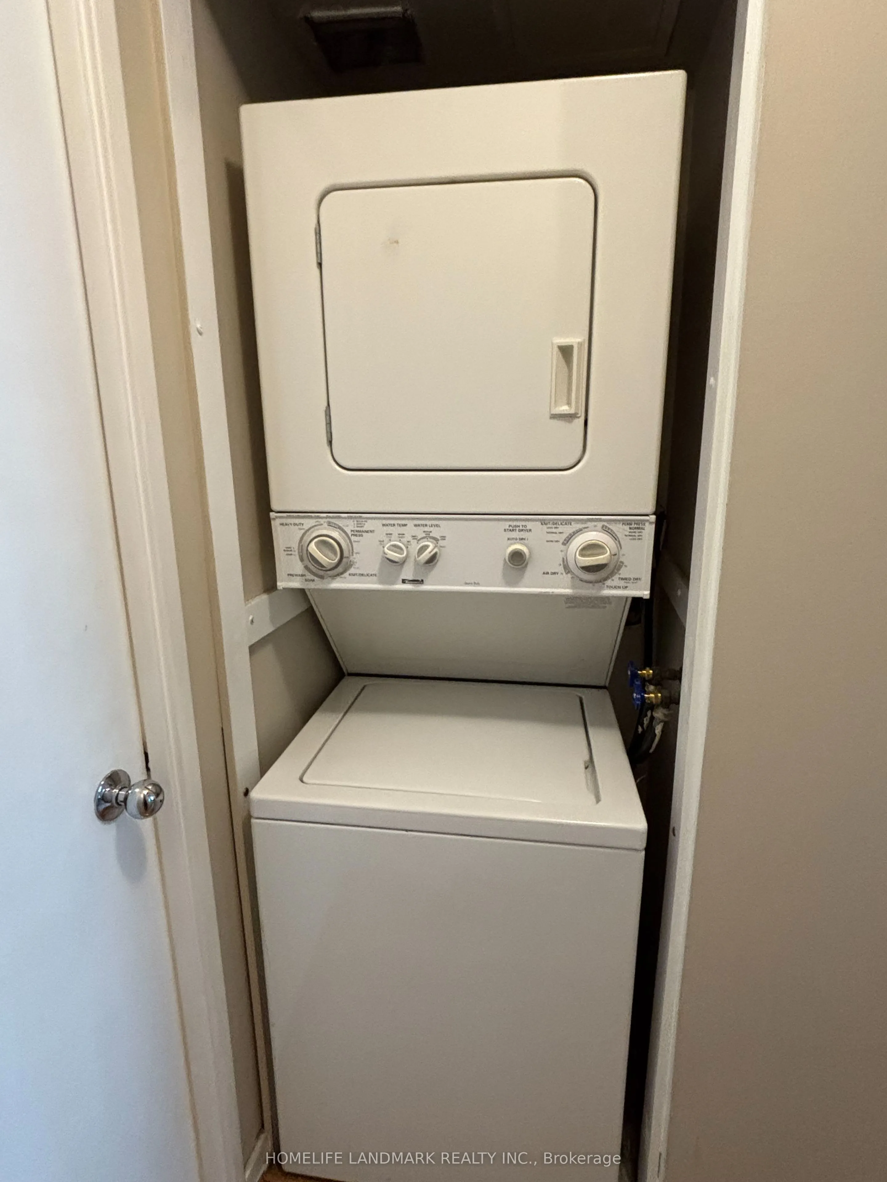1055 Bay Street #1401